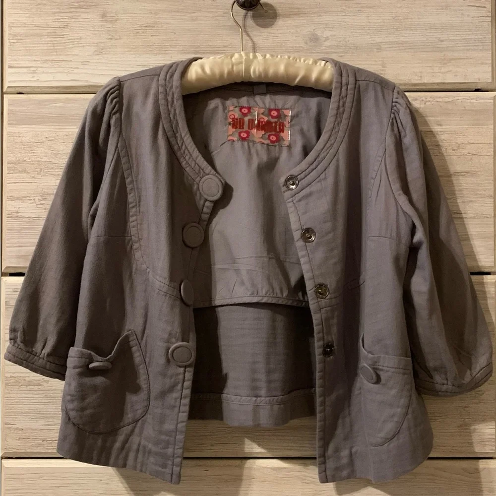 BB Dakota Short Jacket/Sweater - Picture 2 of 5